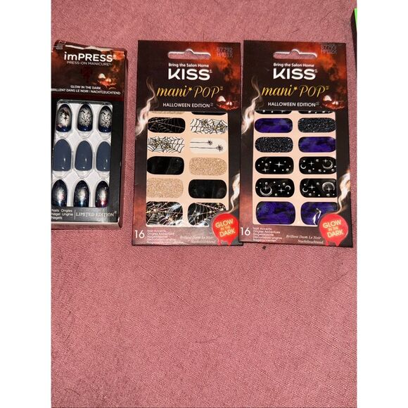 🎃 Halloween Nail Bundle – Limited Edition Glow-in-the-Dark Mix! 👻 - Picture 3 of 3